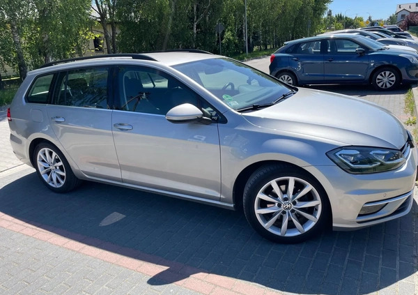 Volkswagen Golf cena 63000 przebieg: 90150, rok produkcji 2017 z Tychy małe 46